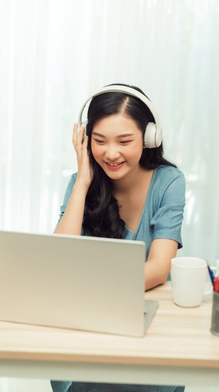 FreeTalk English – Học Tiếng Anh Giao Tiếp 1-1