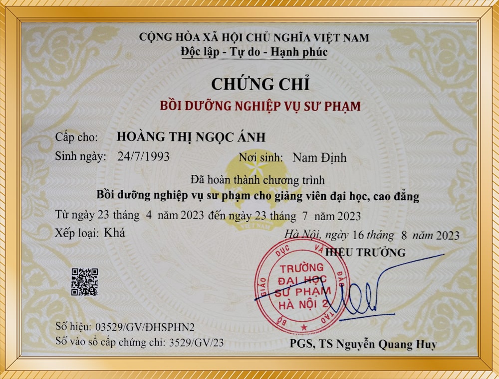 Giáo viên Hoàng Ngọc Ánh